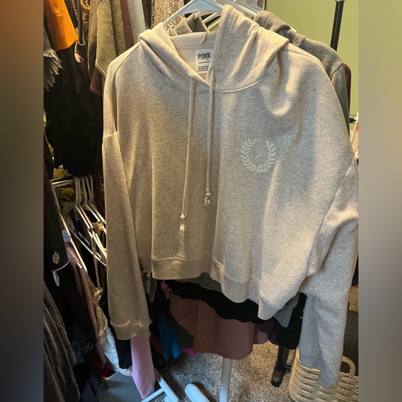 PINK Victoria's Secret Light Gray Cropped Hoodie - Picture 1 of 4